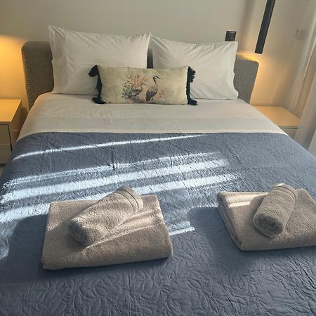 Athens White Apartments Bagian luar foto