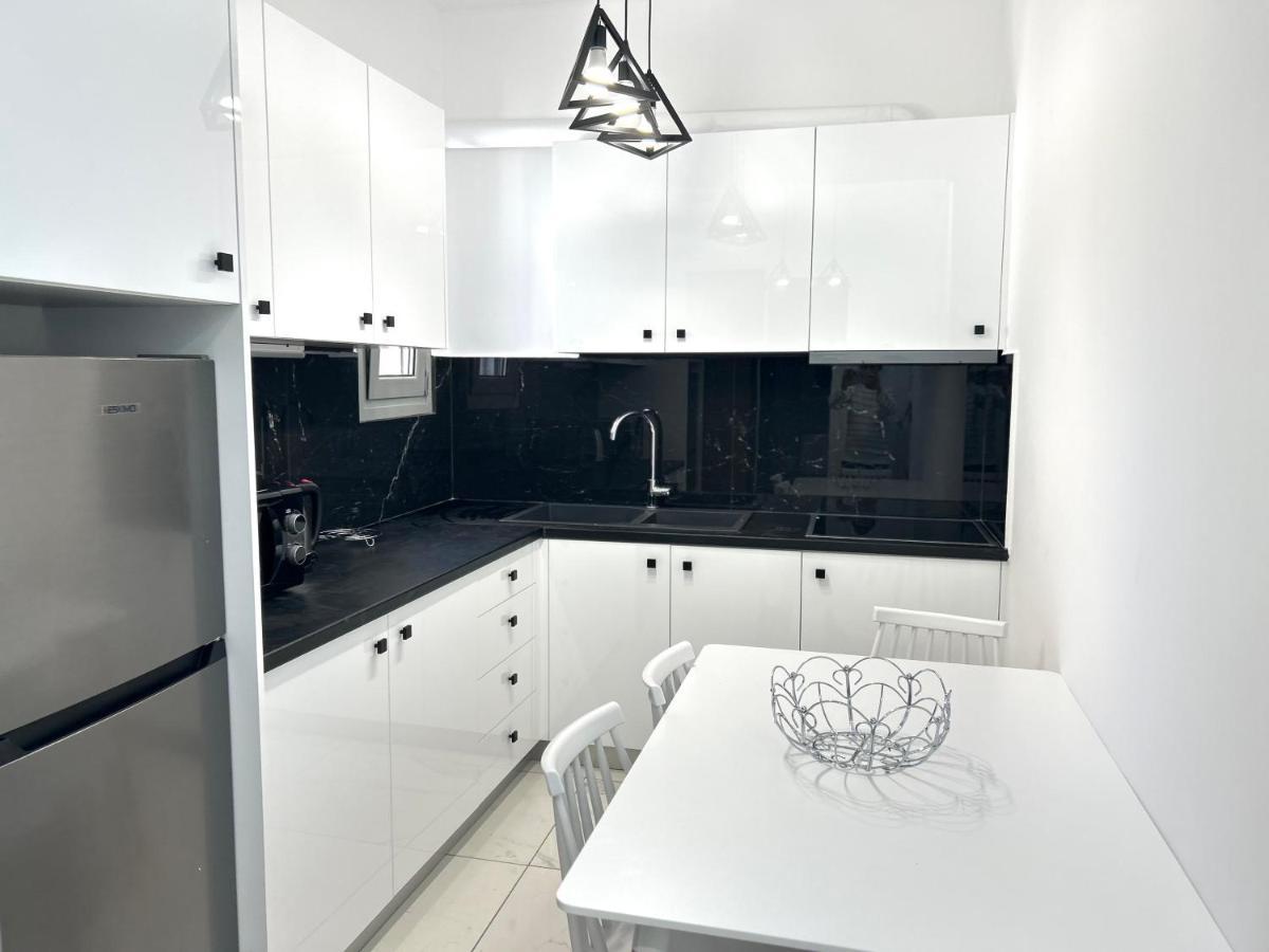 Athens White Apartments Bagian luar foto