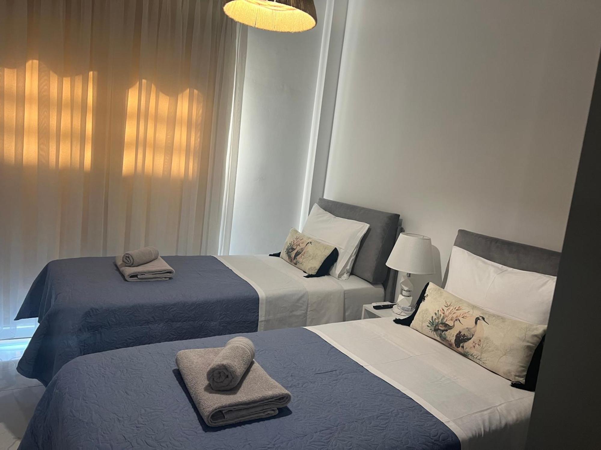 Athens White Apartments Bagian luar foto